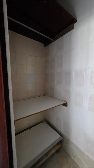 Foto 8 de Casa com 2 quartos para alugar, 348m2 em Kennedy, Nova Iguacu - RJ