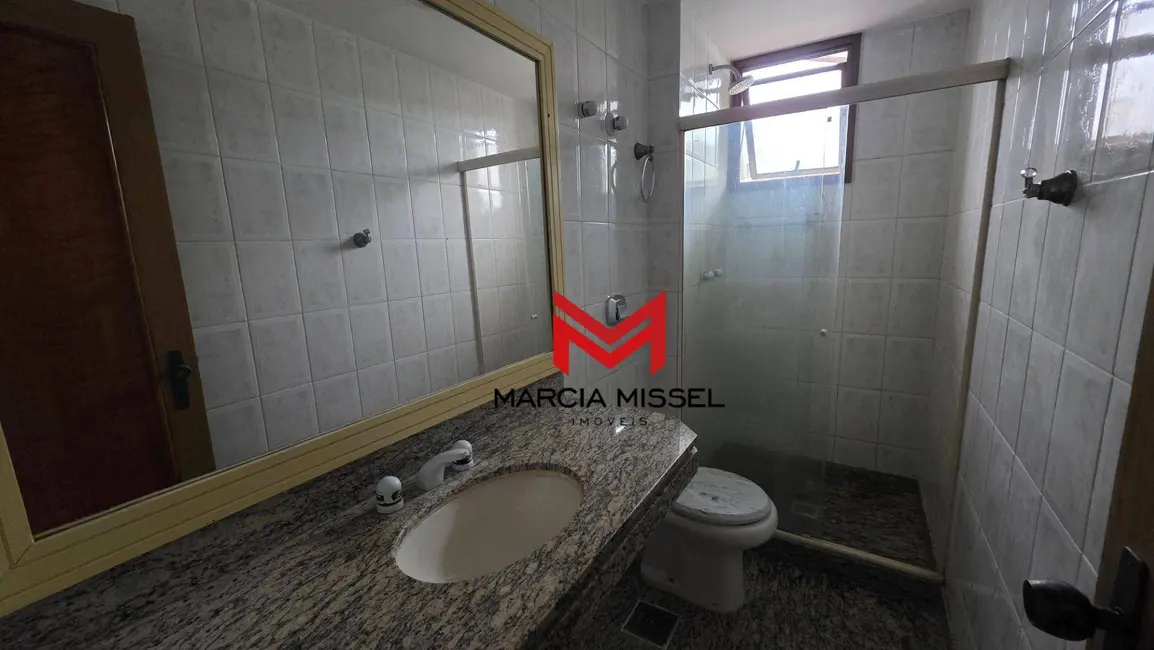 Foto 8 de Apartamento com 3 quartos para alugar, 125m2 em Caonze, Nova Iguacu - RJ
