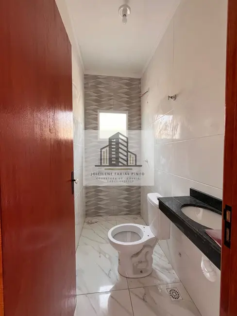 Casa com 2 quartos à venda, 75m2 em Itanhaem - SP - imagem 9 Foto 9 de Casa com 2 quartos à venda, 75m2 em Itanhaem - SP