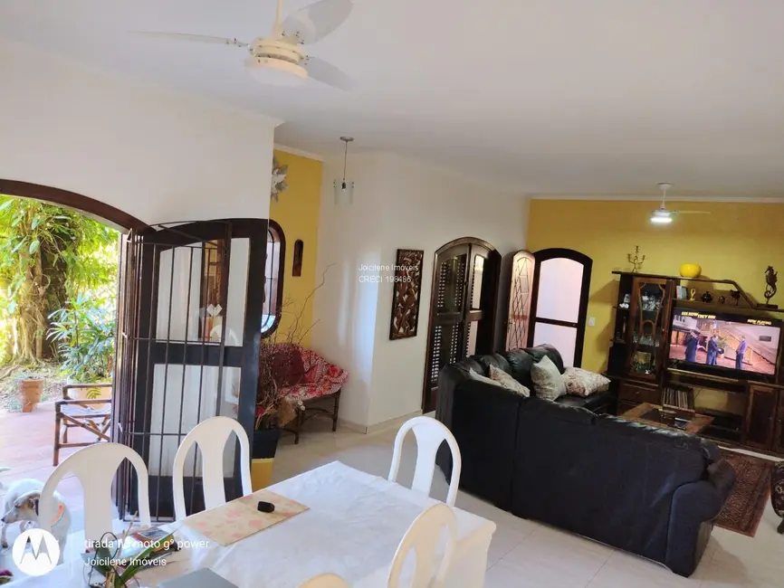 Foto 8 de Casa com 4 quartos à venda, 216m2 em Itanhaem - SP