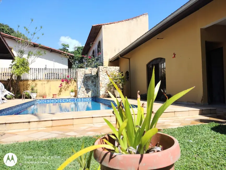 Foto 5 de Casa com 4 quartos à venda, 216m2 em Itanhaem - SP