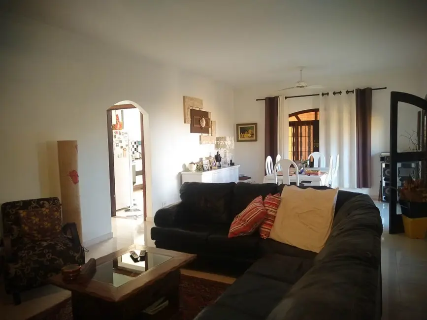 Foto 7 de Casa com 4 quartos à venda, 216m2 em Itanhaem - SP