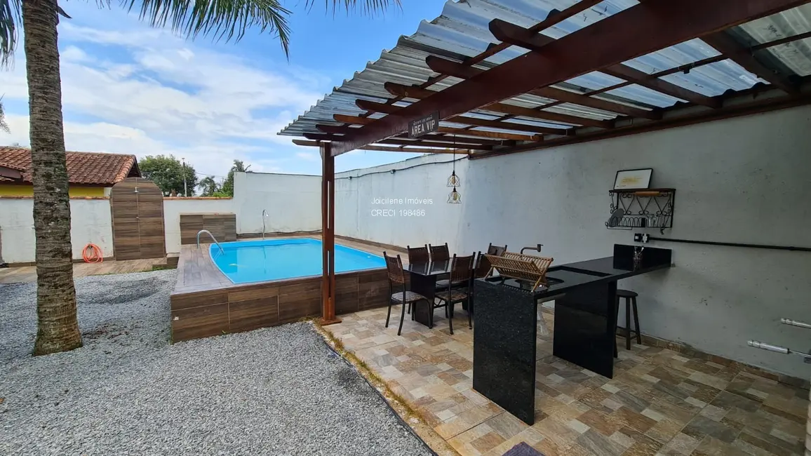 Foto 2 de Casa com 3 quartos à venda, 265m2 em Itanhaem - SP