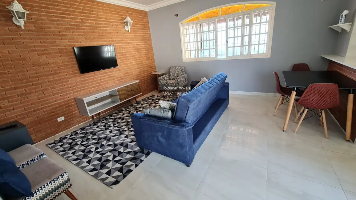 Foto 3 de Casa com 3 quartos à venda, 265m2 em Itanhaem - SP