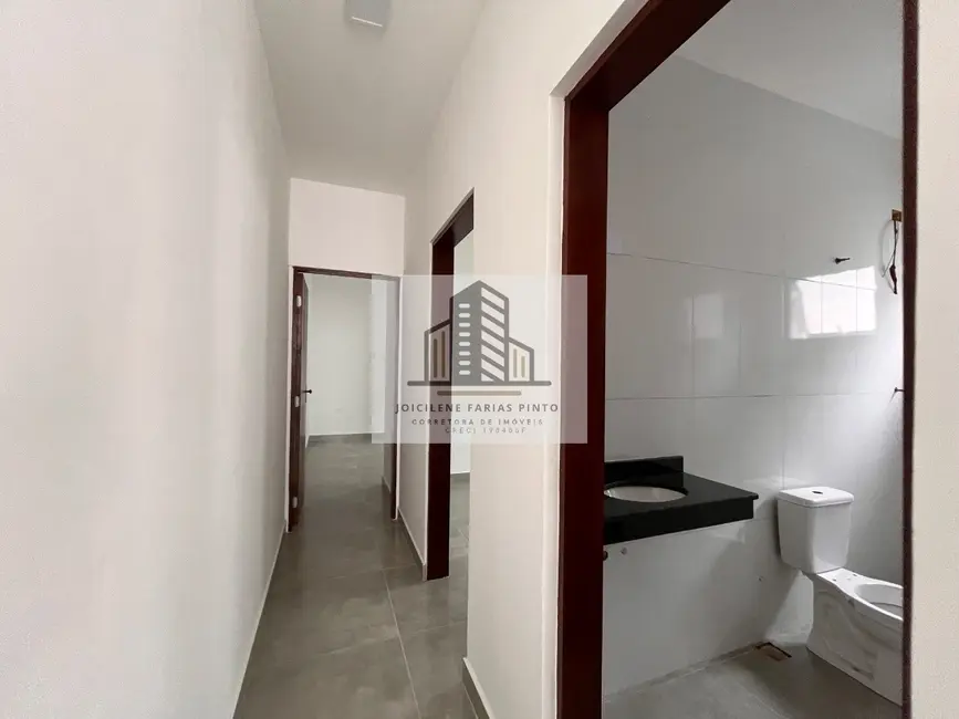 Casa com 2 quartos à venda, 73m2 em Itanhaem - SP - imagem 5 Foto 5 de Casa com 2 quartos à venda, 73m2 em Itanhaem - SP