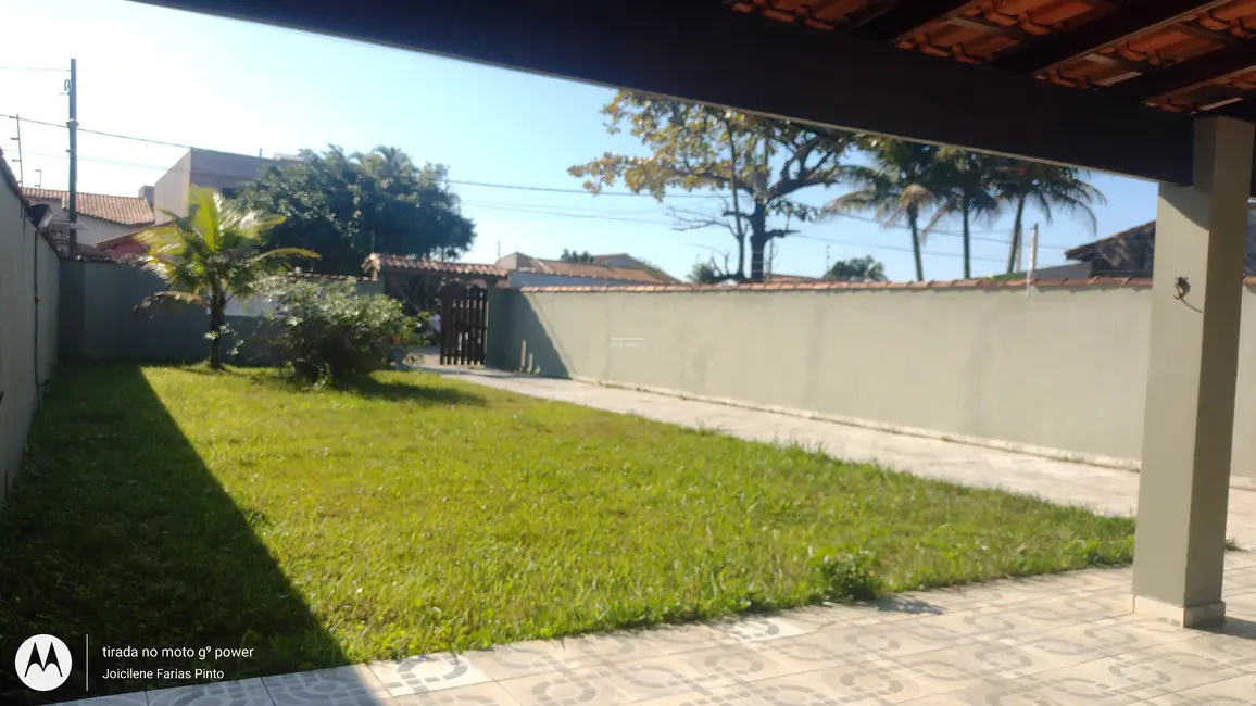 Foto 2 de Casa com 3 quartos à venda, 96m2 em Itanhaem - SP