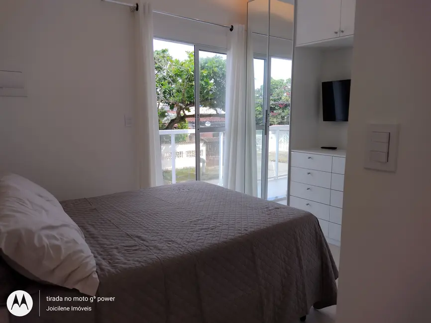 Foto 9 de Casa com 2 quartos à venda, 83m2 em Itanhaem - SP