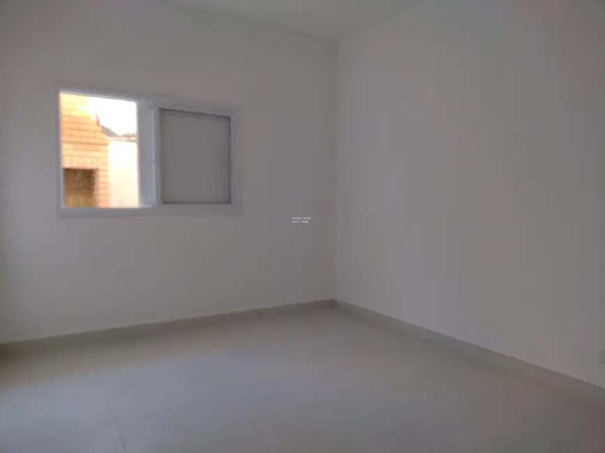 Foto 9 de Casa com 3 quartos à venda, 77m2 em Itanhaem - SP