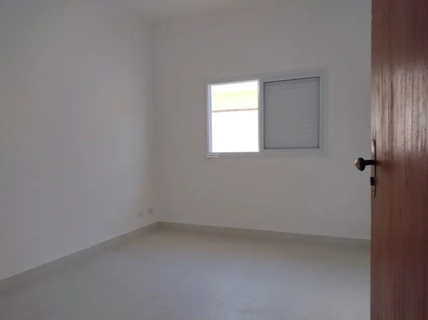Foto 6 de Casa com 3 quartos à venda, 77m2 em Itanhaem - SP