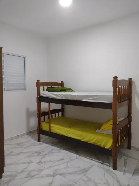 Casa de Condomínio com 2 quartos para alugar, 57m2 em Itanhaem - SP - imagem 8 Foto 8 de Casa de Condomínio com 2 quartos para alugar, 57m2 em Itanhaem - SP