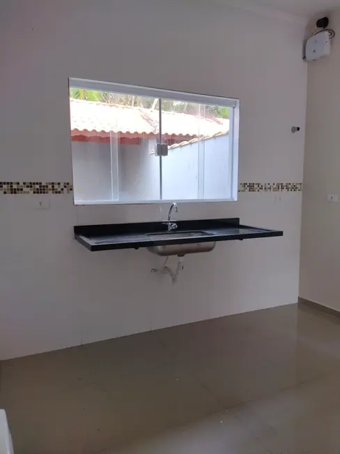 Foto 5 de Casa com 2 quartos à venda, 81m2 em Itanhaem - SP