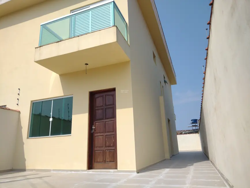Foto 1 de Casa com 2 quartos à venda, 87m2 em Itanhaem - SP