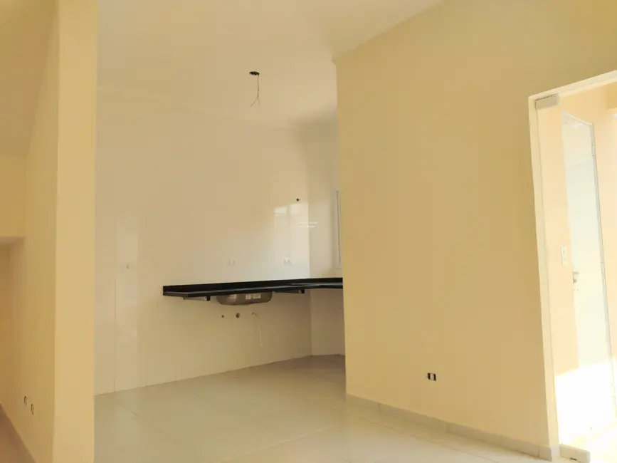 Casa de Condomínio com 2 quartos à venda, 90m2 em Itanhaem - SP - imagem 6 Foto 6 de Casa de Condomínio com 2 quartos à venda, 90m2 em Itanhaem - SP