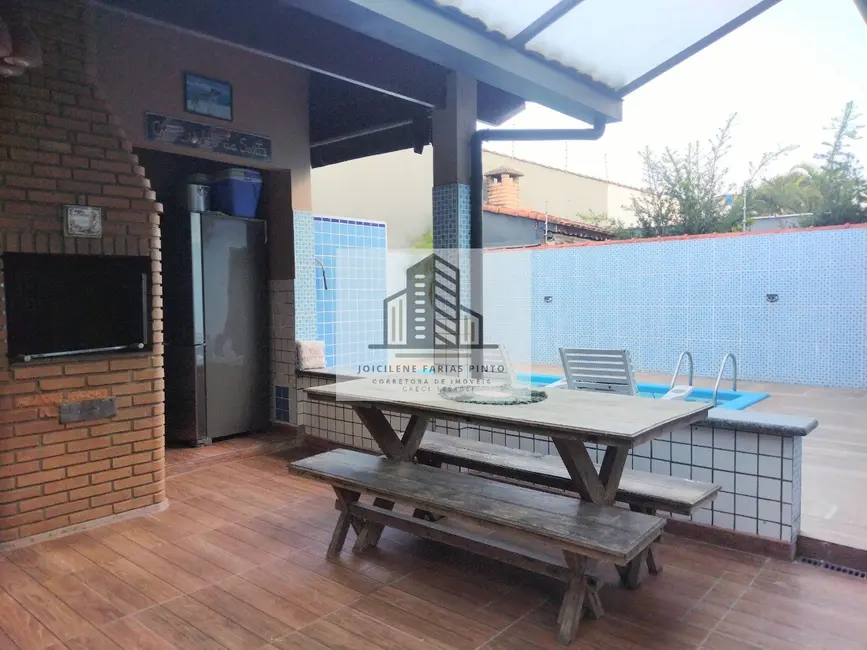 Casa para alugar em Itanhaem - SP - imagem 8 Foto 8 de Casa para alugar em Itanhaem - SP