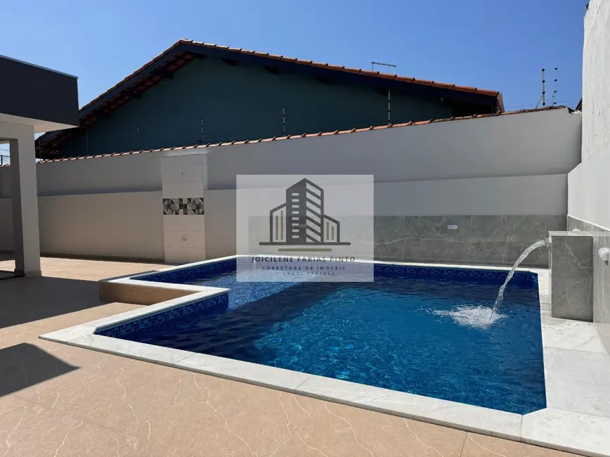 Foto 3 de Casa com 2 quartos à venda, 77m2 em Itanhaem - SP