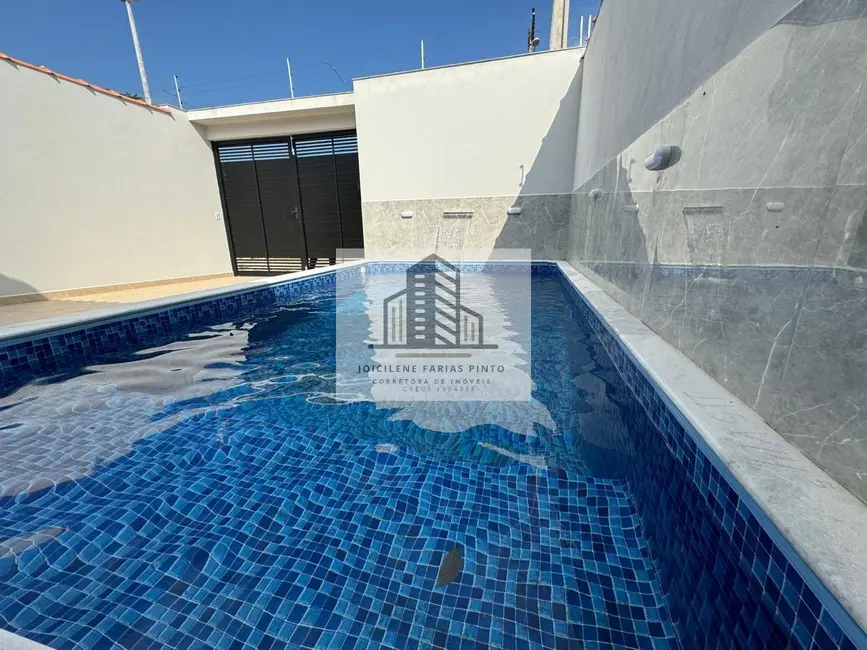 Foto 2 de Casa com 3 quartos à venda, 75m2 em Itanhaem - SP