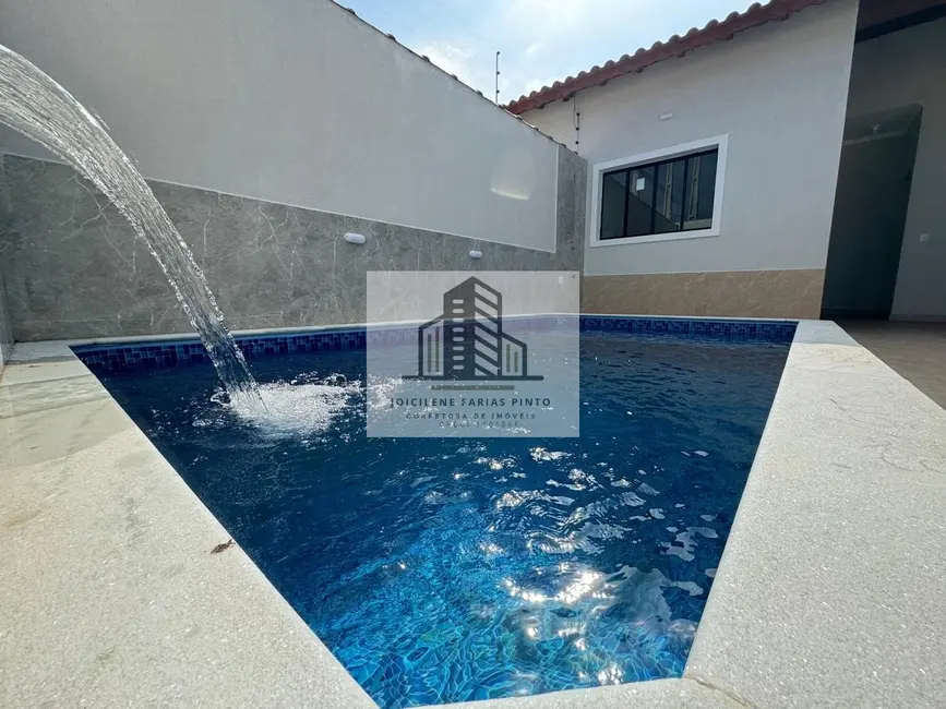 Foto 1 de Casa com 3 quartos à venda, 75m2 em Itanhaem - SP