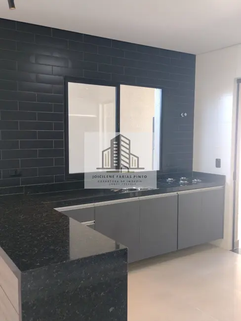 Foto 4 de Casa com 3 quartos à venda, 135m2 em Itanhaem - SP