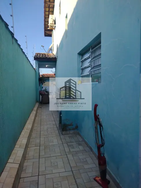 Foto 3 de Casa com 3 quartos à venda, 80m2 em Itanhaem - SP