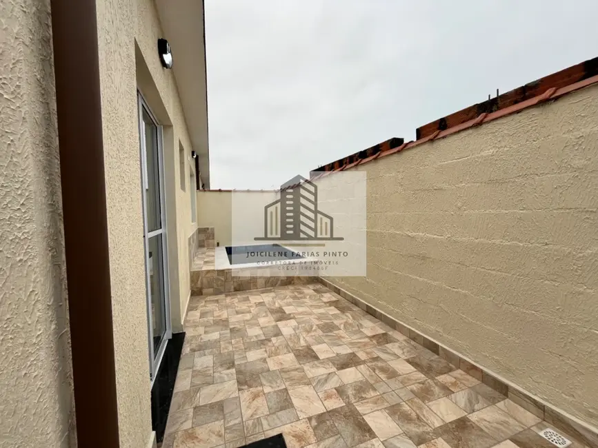 Casa de Condomínio com 2 quartos à venda, 45m2 em Itanhaem - SP - imagem 3 Foto 3 de Casa de Condomínio com 2 quartos à venda, 45m2 em Itanhaem - SP
