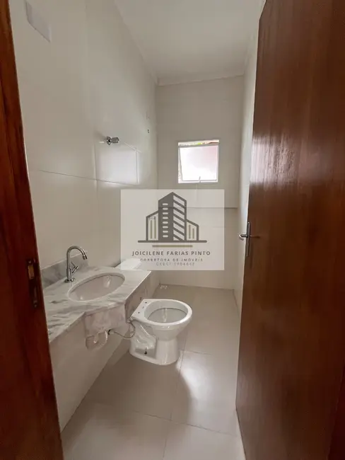 Foto 9 de Casa de Condomínio com 2 quartos à venda, 58m2 em Itanhaem - SP