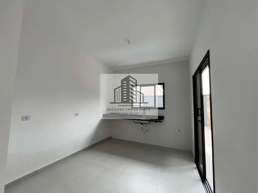 Casa de Condomínio com 2 quartos à venda, 84m2 em Itanhaem - SP - imagem 6 Foto 6 de Casa de Condomínio com 2 quartos à venda, 84m2 em Itanhaem - SP