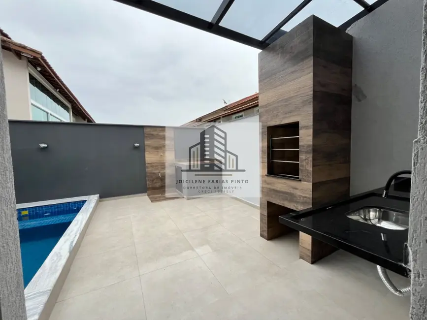 Casa de Condomínio com 2 quartos à venda, 84m2 em Itanhaem - SP - imagem 3 Foto 3 de Casa de Condomínio com 2 quartos à venda, 84m2 em Itanhaem - SP