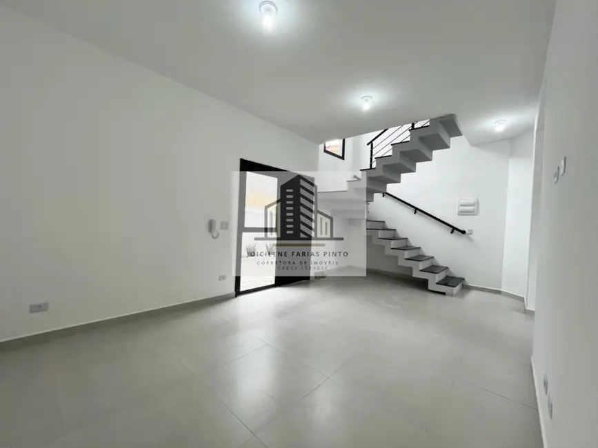 Casa de Condomínio com 2 quartos à venda, 84m2 em Itanhaem - SP - imagem 5 Foto 5 de Casa de Condomínio com 2 quartos à venda, 84m2 em Itanhaem - SP