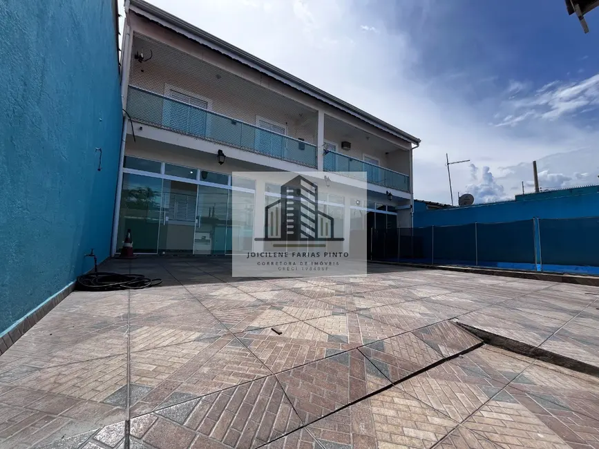 Foto 2 de Casa com 5 quartos à venda, 174m2 em Itanhaem - SP