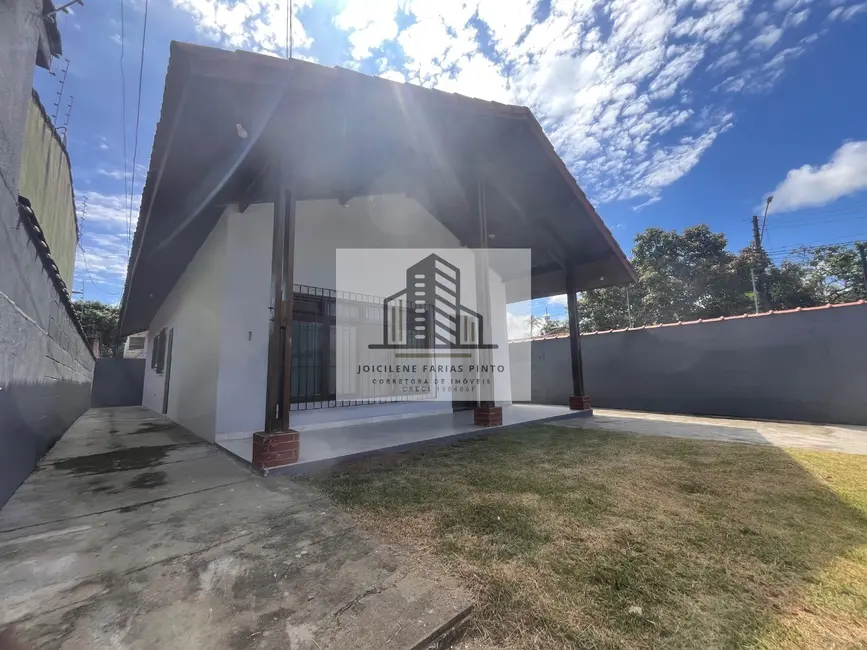 Foto 4 de Casa com 3 quartos à venda, 90m2 em Itanhaem - SP