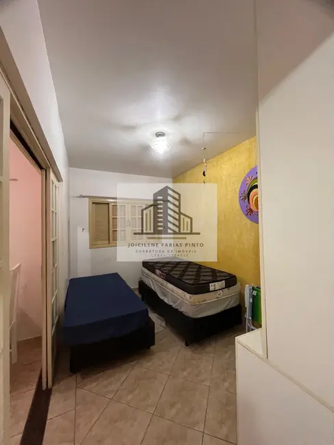Foto 4 de Apartamento com 2 quartos para alugar, 49m2 em Itanhaem - SP