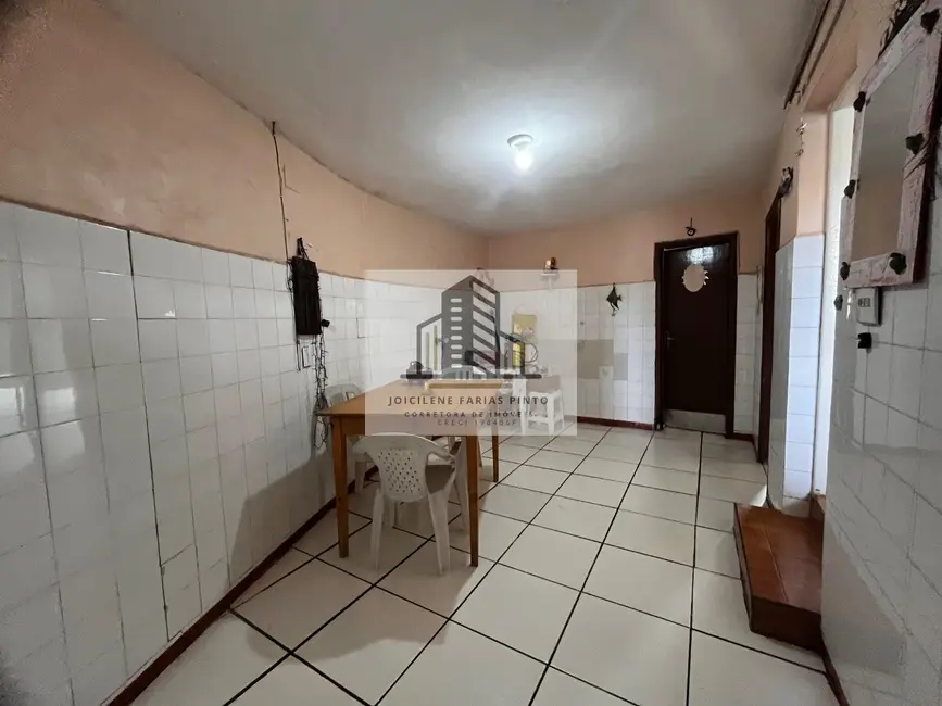 Foto 5 de Casa com 2 quartos à venda, 130m2 em Itanhaem - SP