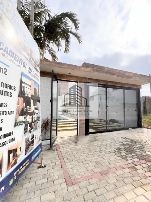 Foto 8 de Casa com 3 quartos à venda, 157m2 em Itanhaem - SP