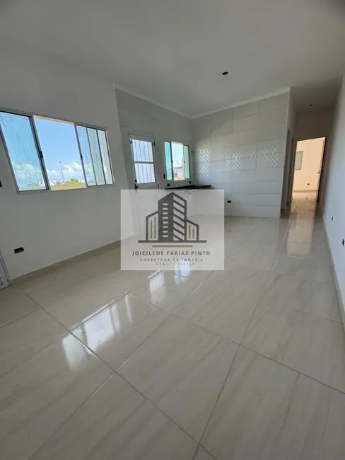 Foto 3 de Casa de Condomínio com 2 quartos à venda, 59m2 em Itanhaem - SP