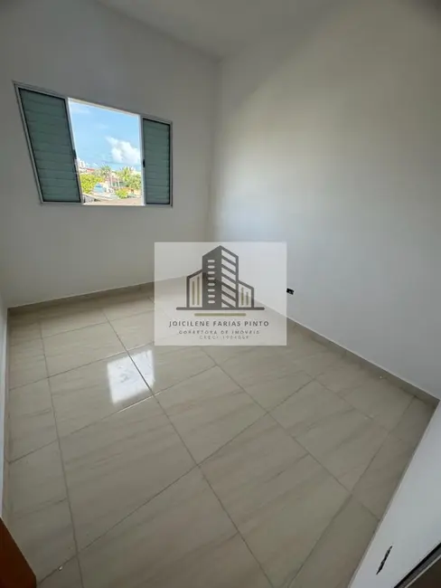 Foto 4 de Casa de Condomínio com 2 quartos à venda, 59m2 em Itanhaem - SP