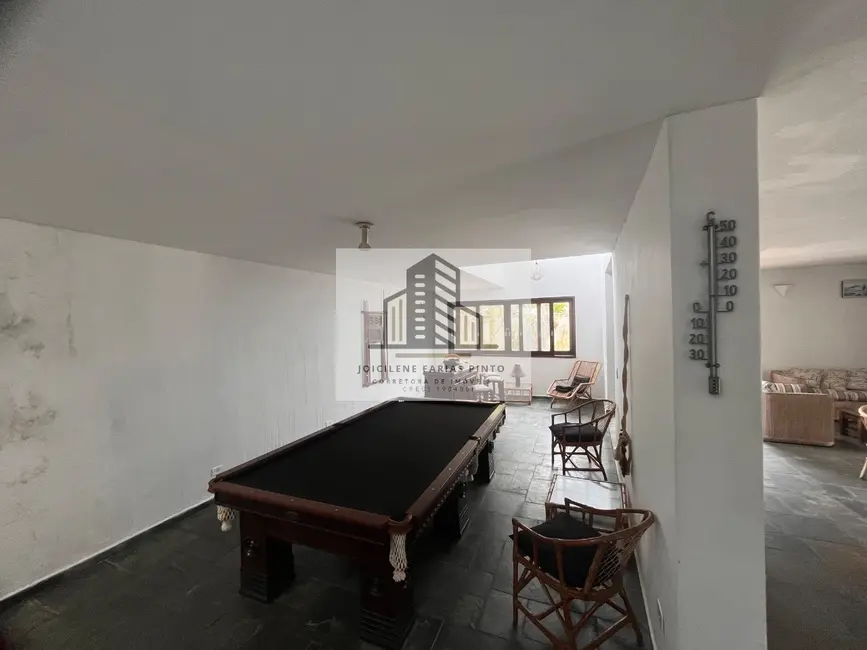 Foto 4 de Casa com 3 quartos à venda, 383m2 em Itanhaem - SP