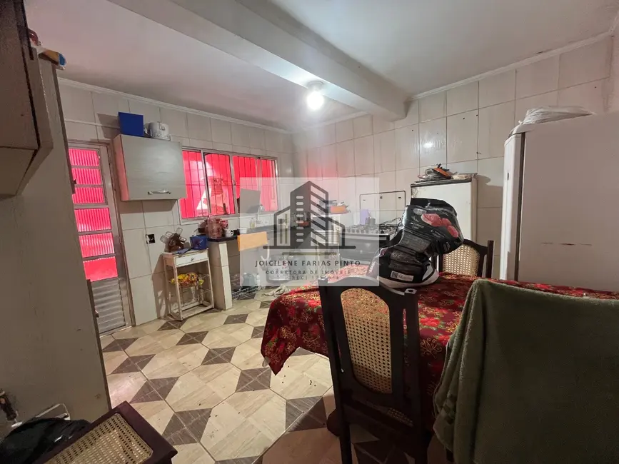 Casa com 3 quartos à venda, 80m2 em Itanhaem - SP - imagem 8 Foto 8 de Casa com 3 quartos à venda, 80m2 em Itanhaem - SP