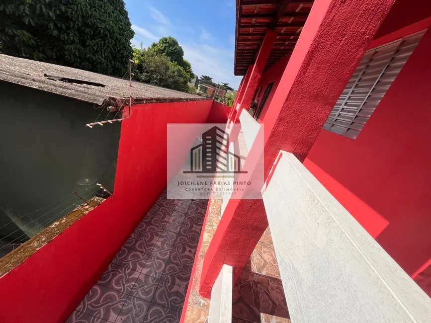 Casa com 3 quartos à venda, 80m2 em Itanhaem - SP - imagem 4 Foto 4 de Casa com 3 quartos à venda, 80m2 em Itanhaem - SP