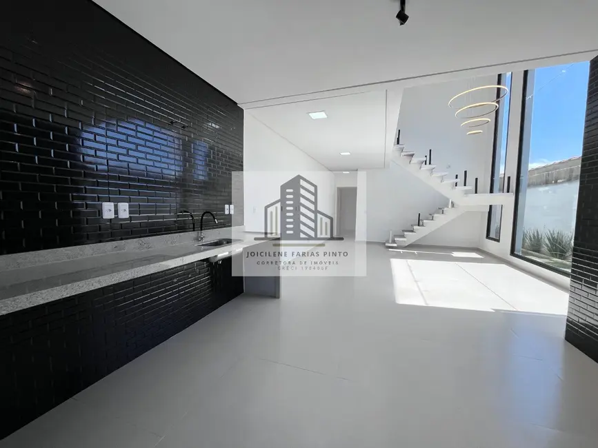 Foto 9 de Casa com 3 quartos à venda, 157m2 em Itanhaem - SP