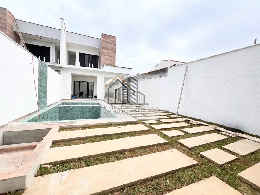 Foto 1 de Casa com 3 quartos à venda, 157m2 em Itanhaem - SP