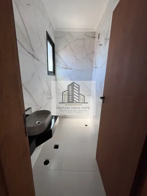 Foto 6 de Casa com 3 quartos à venda, 157m2 em Itanhaem - SP