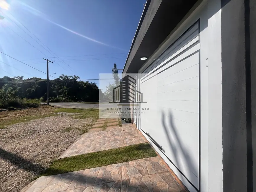 Foto 2 de Casa com 3 quartos à venda, 90m2 em Itanhaem - SP