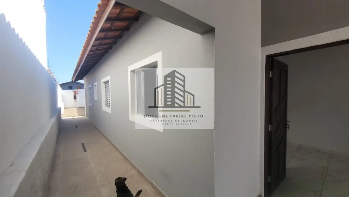 Foto 3 de Casa com 2 quartos à venda, 78m2 em Itanhaem - SP