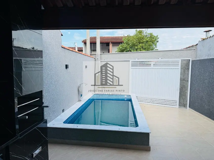 Foto 5 de Casa com 2 quartos à venda, 78m2 em Itanhaem - SP