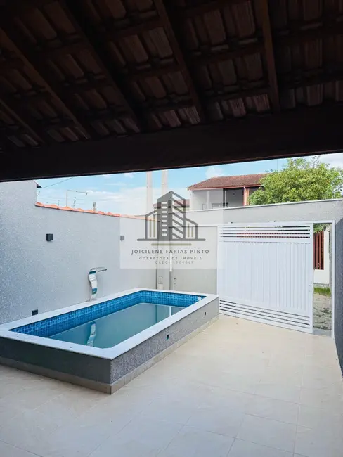 Foto 4 de Casa com 2 quartos à venda, 78m2 em Itanhaem - SP