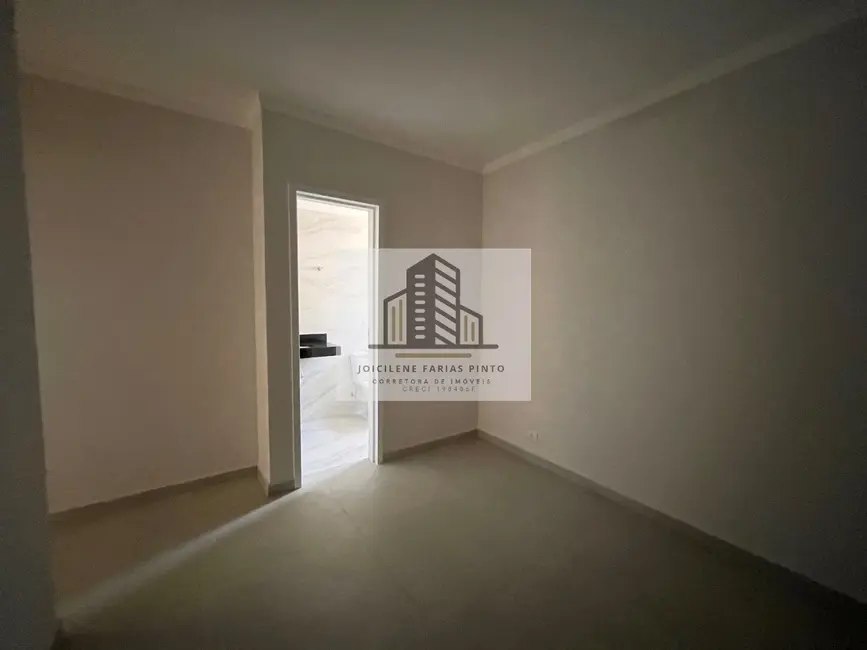 Foto 7 de Casa com 2 quartos à venda, 75m2 em Itanhaem - SP