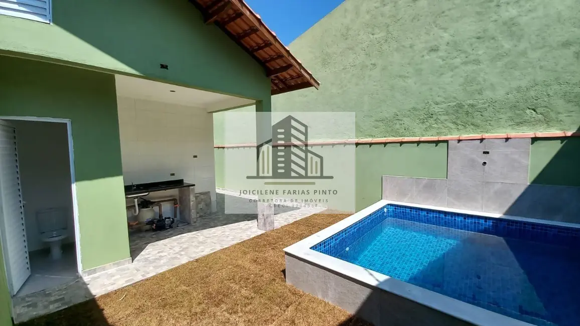 Foto 1 de Casa com 2 quartos à venda, 75m2 em Itanhaem - SP