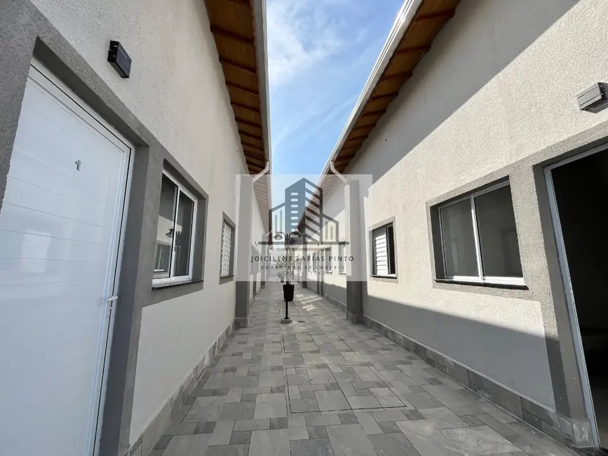 Foto 3 de Casa de Condomínio com 2 quartos à venda, 57m2 em Itanhaem - SP