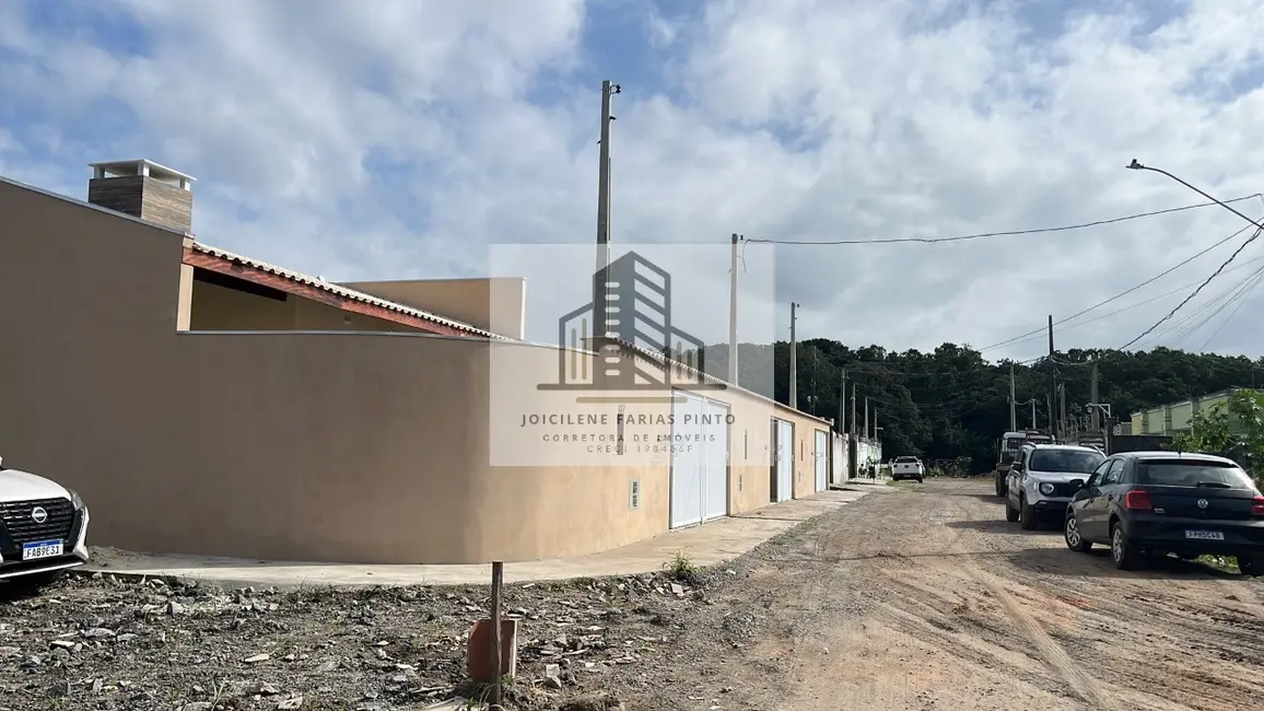 Foto 2 de Casa com 3 quartos à venda, 73m2 em Itanhaem - SP