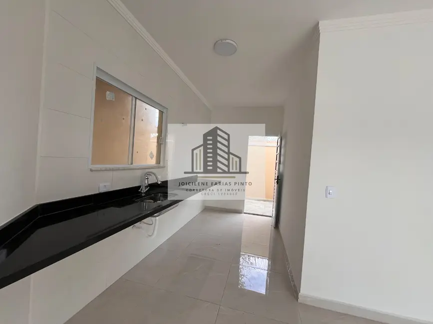 Foto 4 de Casa com 3 quartos à venda, 73m2 em Itanhaem - SP